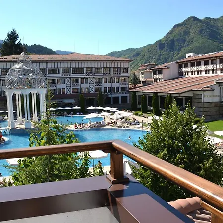 Хотел Семеен хотел Къщата Девин