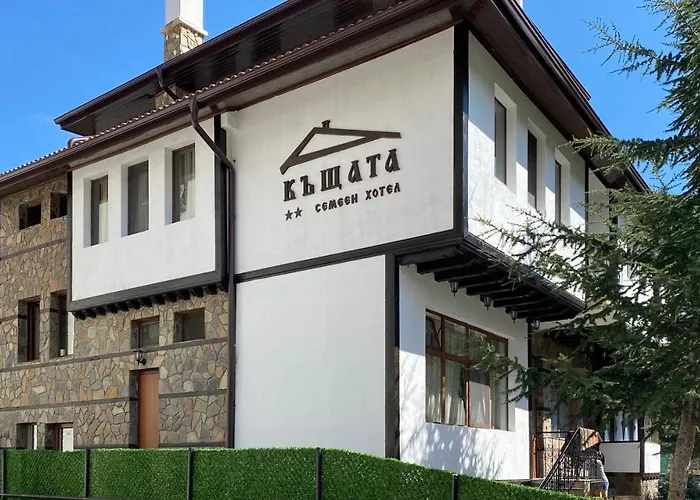 Семеен Хотел Къщата 2*